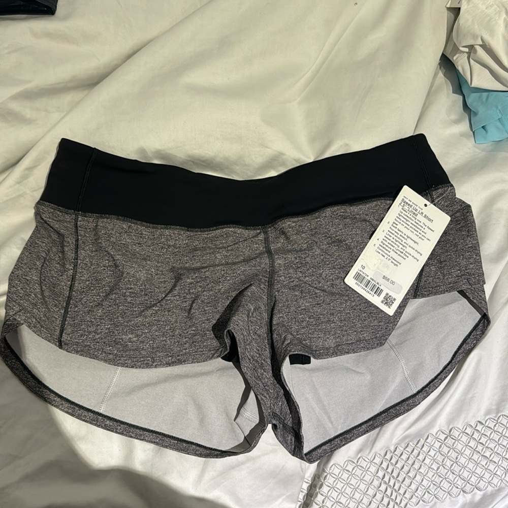 NWT Lululemon Speed up short lines